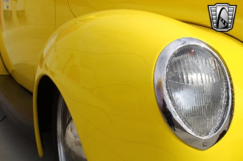 1940 Ford Deluxe image 64