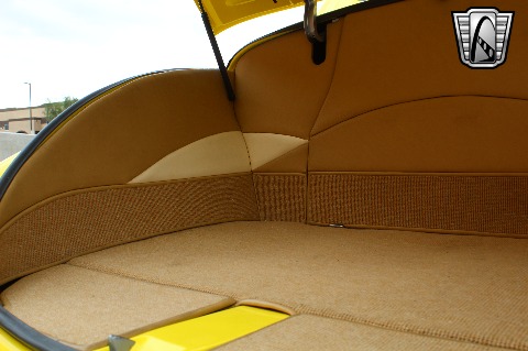 1940 Ford Deluxe image 117