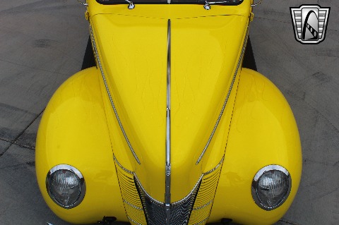 1940 Ford Deluxe image 42