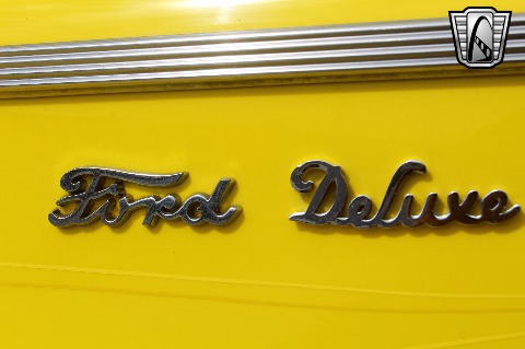 1940 Ford Deluxe image 68