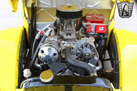 1940 Ford Deluxe image 120