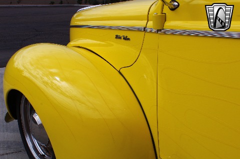 1940 Ford Deluxe image 70