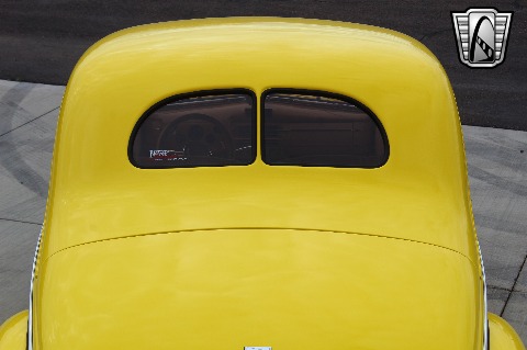 1940 Ford Deluxe image 45