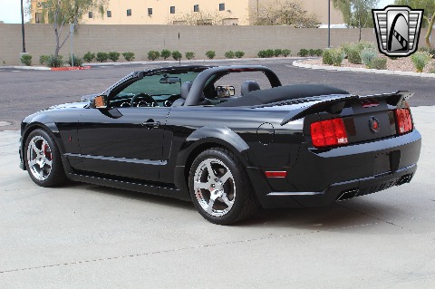 2007 Ford Mustang image 30