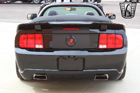 2007 Ford Mustang image 31