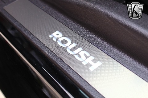 2007 Ford Mustang image 111