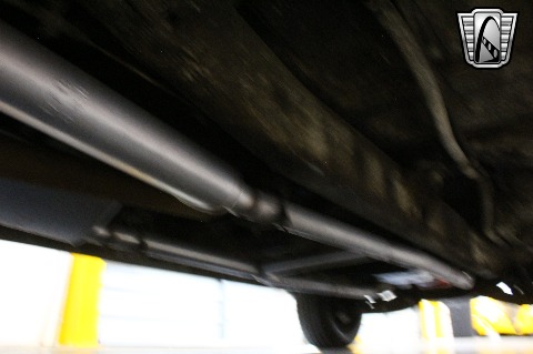 1975 Chevrolet Suburban image 134