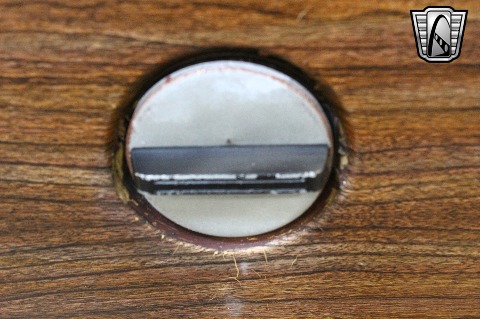 1975 Chevrolet Suburban image 83