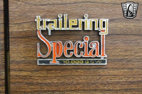 1975 Chevrolet Suburban image 92