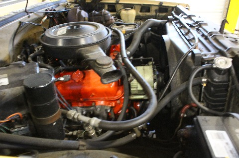 1975 Chevrolet Suburban image 101