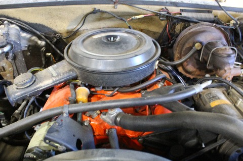 1975 Chevrolet Suburban image 103