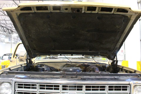 1975 Chevrolet Suburban image 104