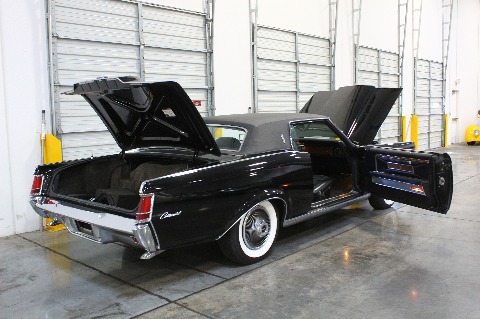 1971 Lincoln Mark III image 100