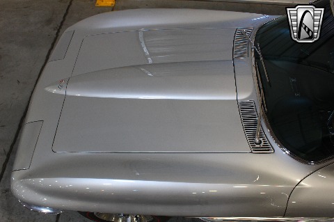 1967 Chevrolet Corvette image 30
