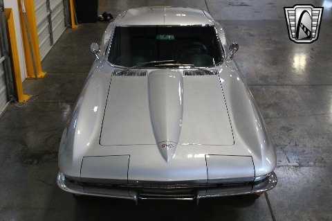 1967 Chevrolet Corvette image 9