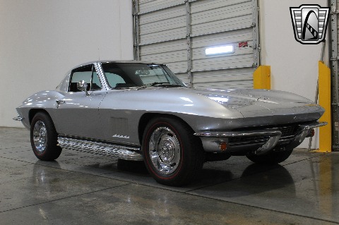 1967 Chevrolet Corvette image 90