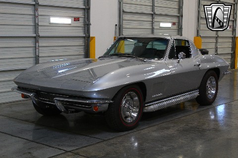 1967 Chevrolet Corvette image 15