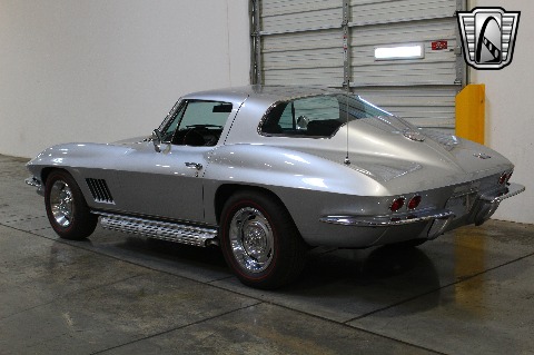 1967 Chevrolet Corvette image 17