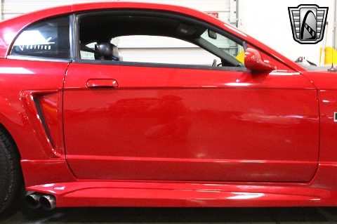 2000 Ford Mustang image 110