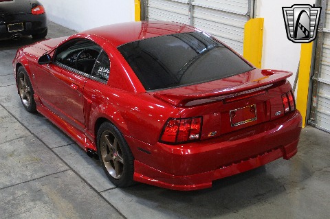 2000 Ford Mustang image 11