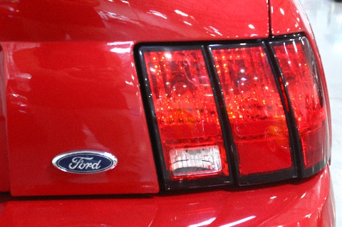 2000 Ford Mustang image 126