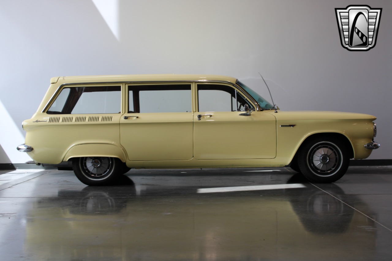 1961 Chevrolet Lakewood 33