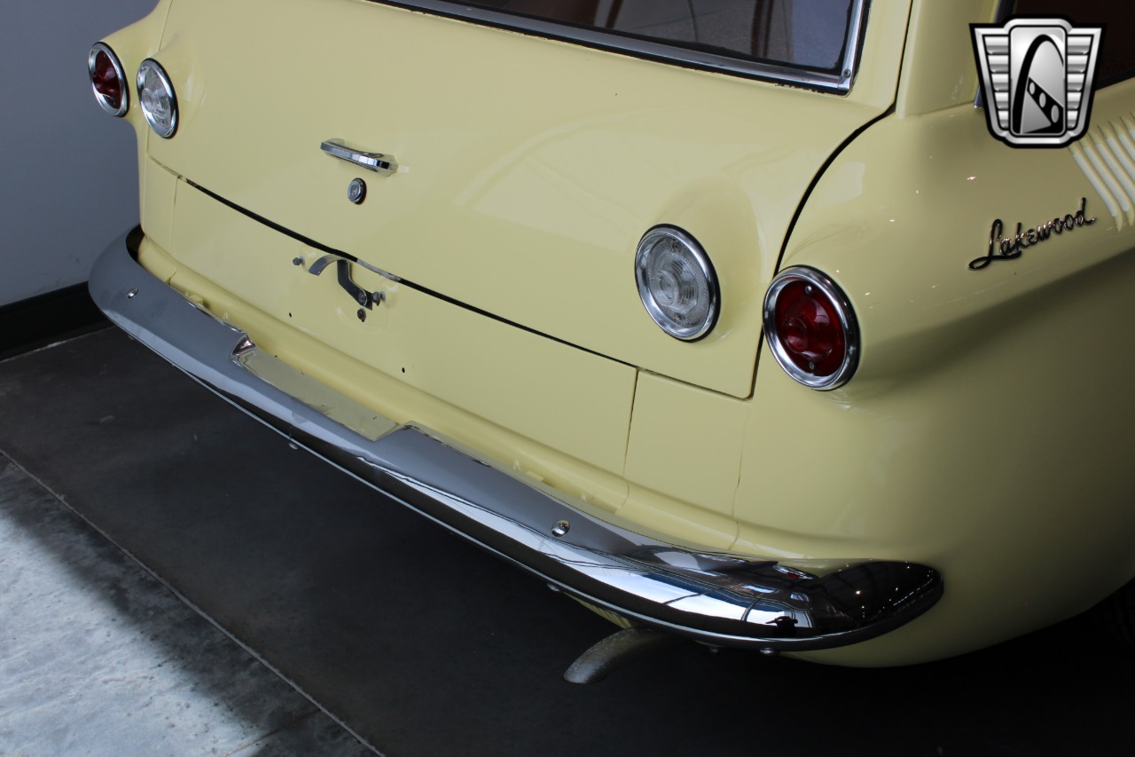 1961 Chevrolet Lakewood 86