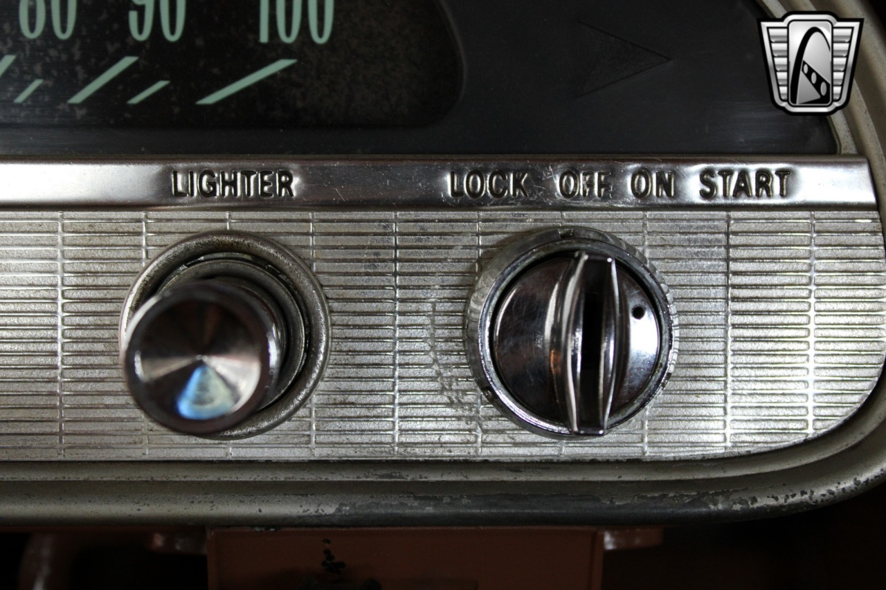 1961 Chevrolet Lakewood 92