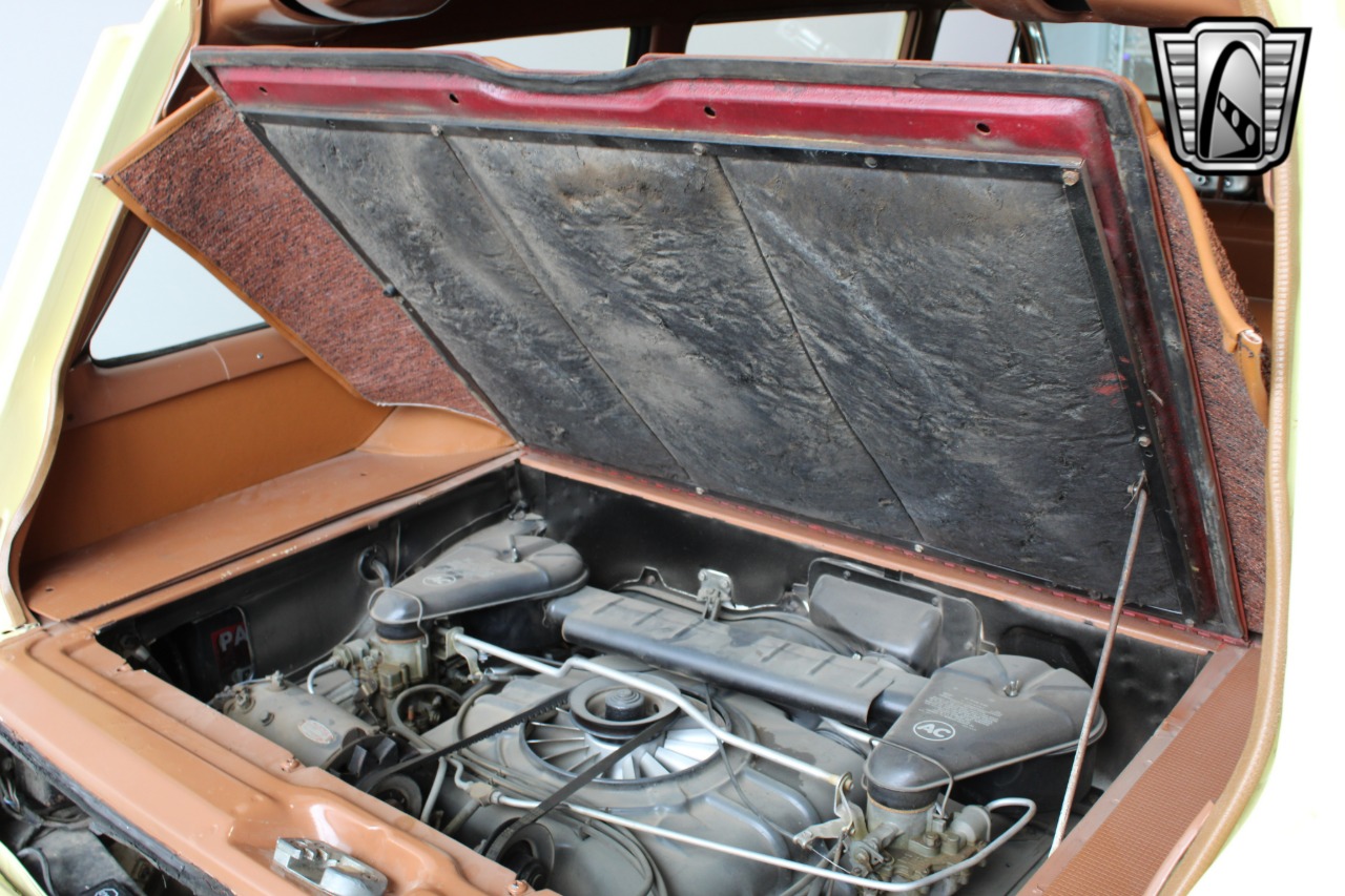 1961 Chevrolet Lakewood 30