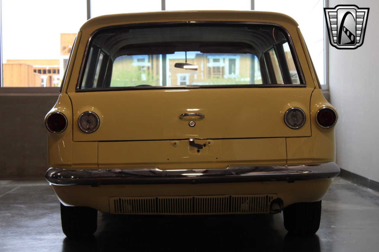 1961 Chevrolet Lakewood 17