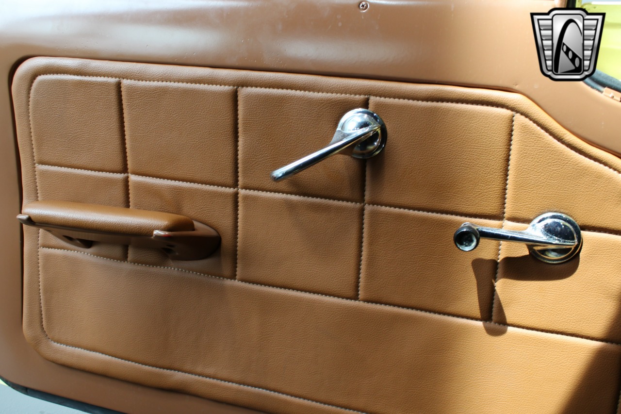 1961 Chevrolet Lakewood 99