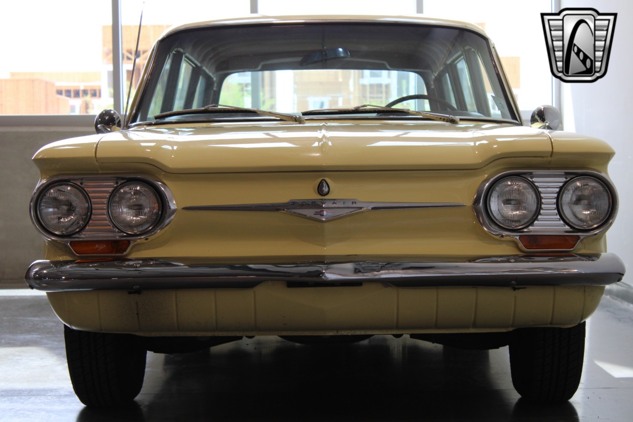 1961 Chevrolet Lakewood 31