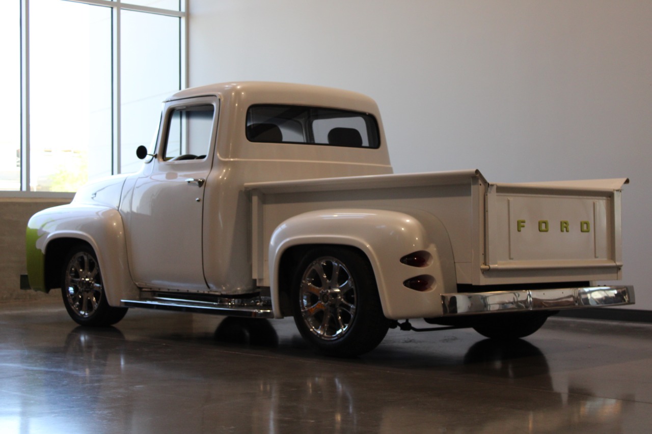 1956 Ford F100 32