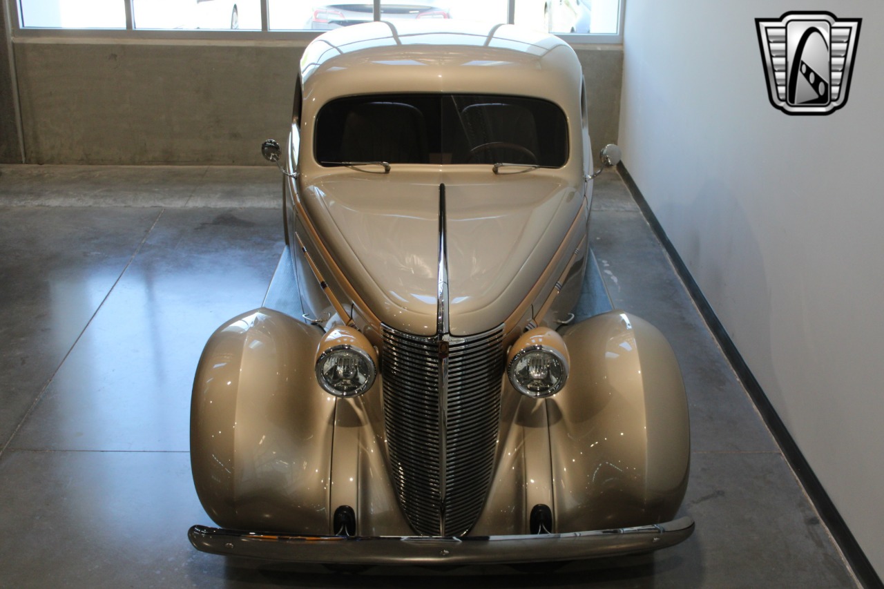 1938 Nash LaFayette 18