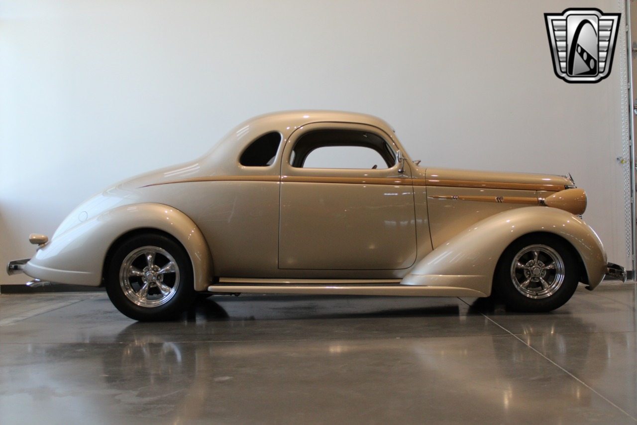 1938 Nash LaFayette 74