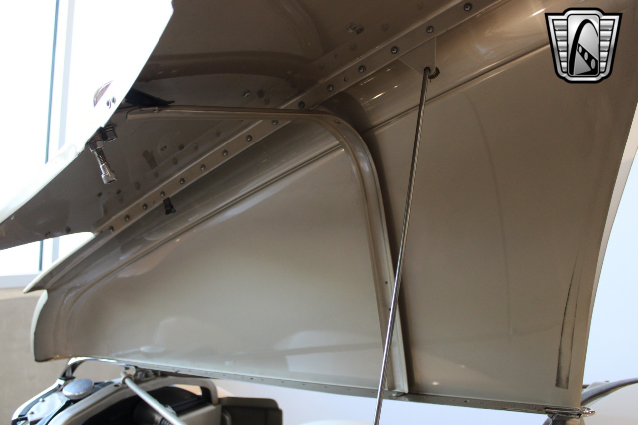 1938 Nash LaFayette 65