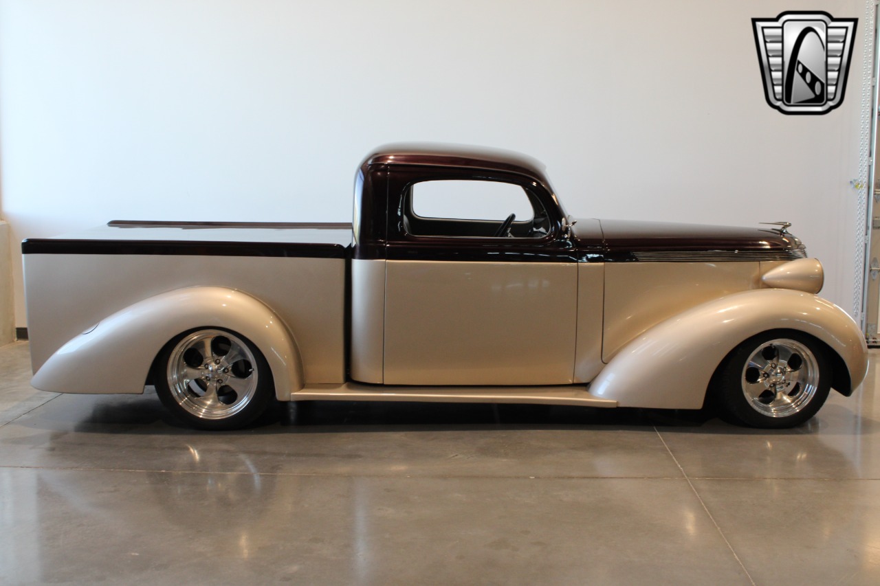 1937 Studebaker J5 Coupe Express 11