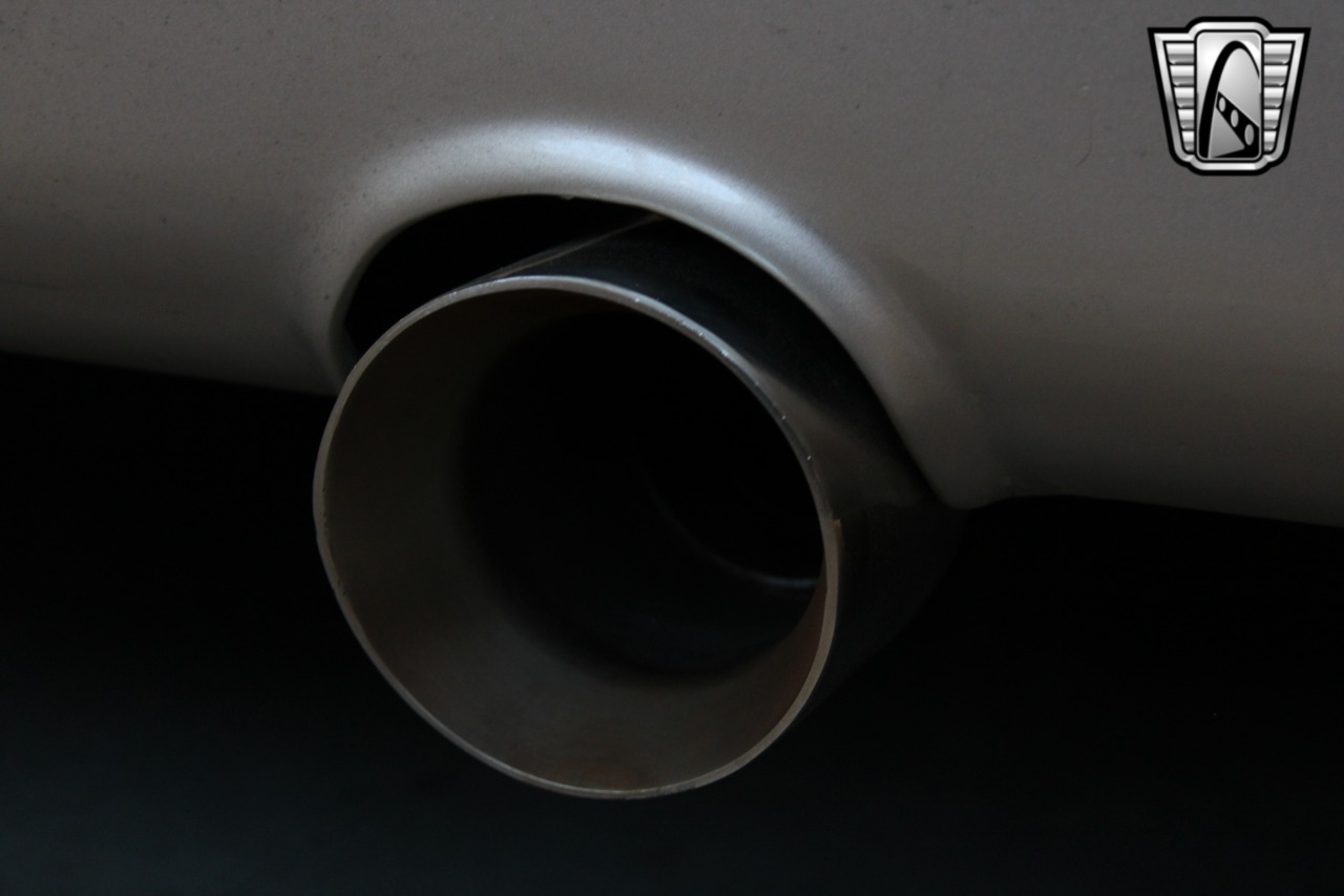 1937 Studebaker J5 Coupe Express 51