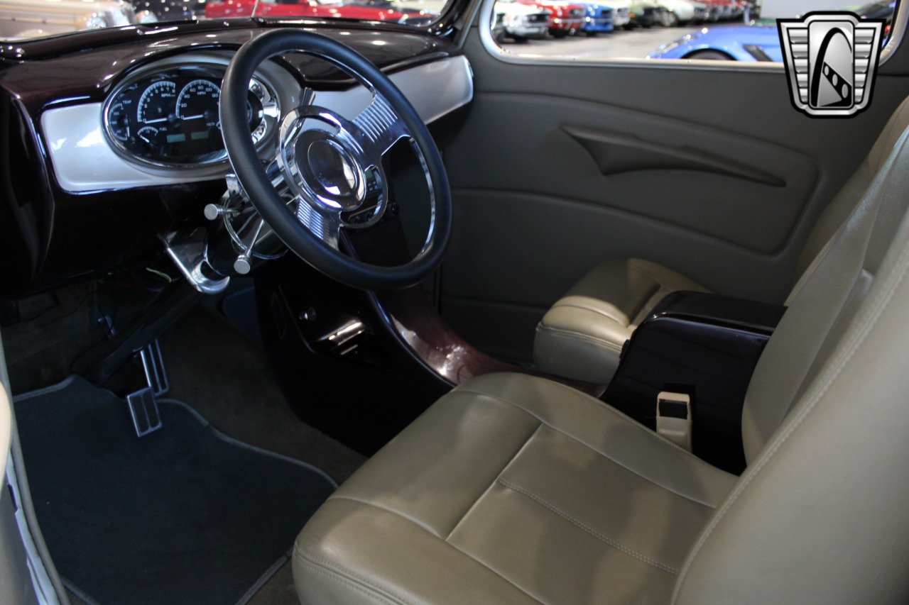 1937 Studebaker J5 Coupe Express 53