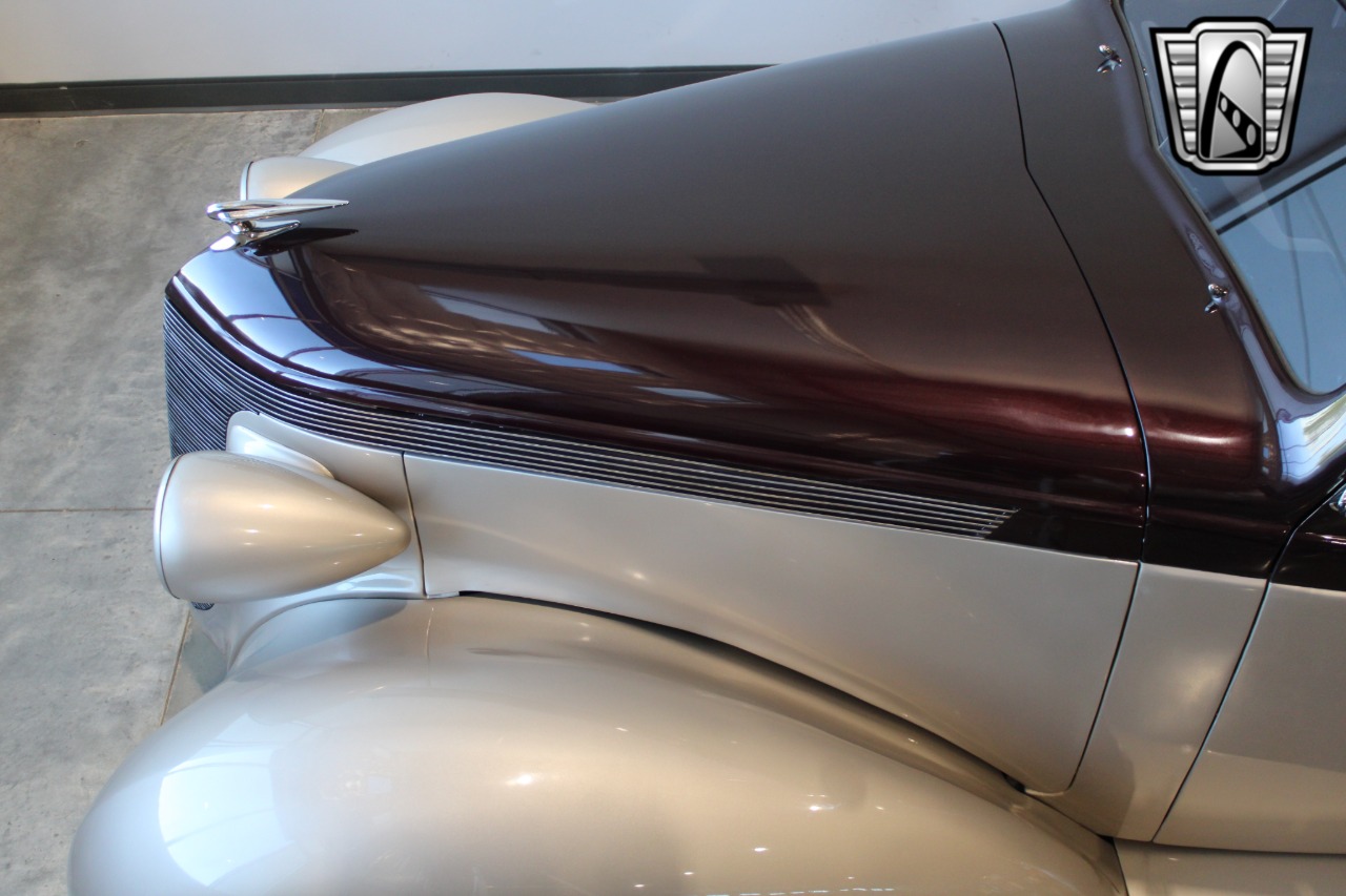 1937 Studebaker J5 Coupe Express 74