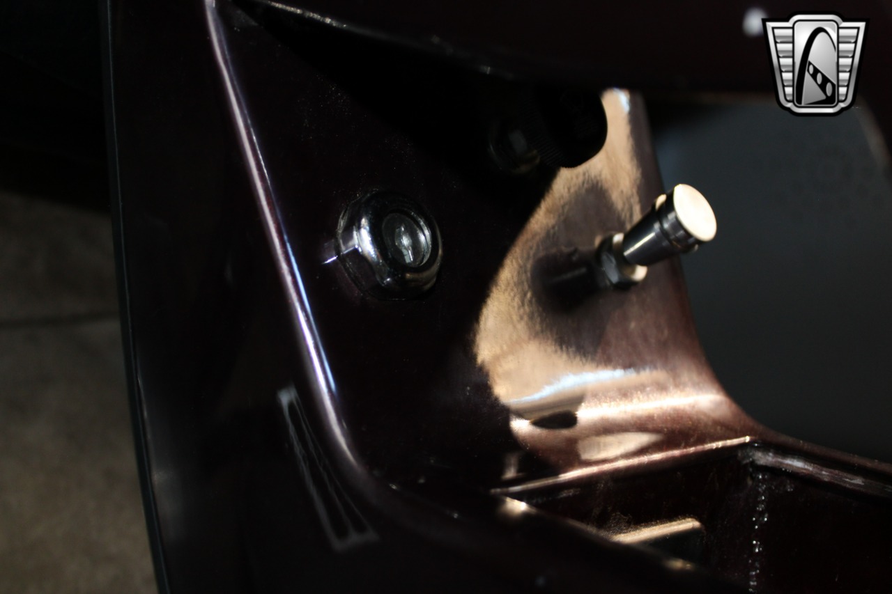 1937 Studebaker J5 Coupe Express 57