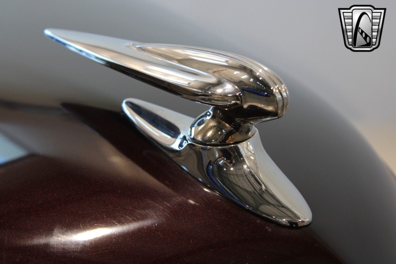 1937 Studebaker J5 Coupe Express 39