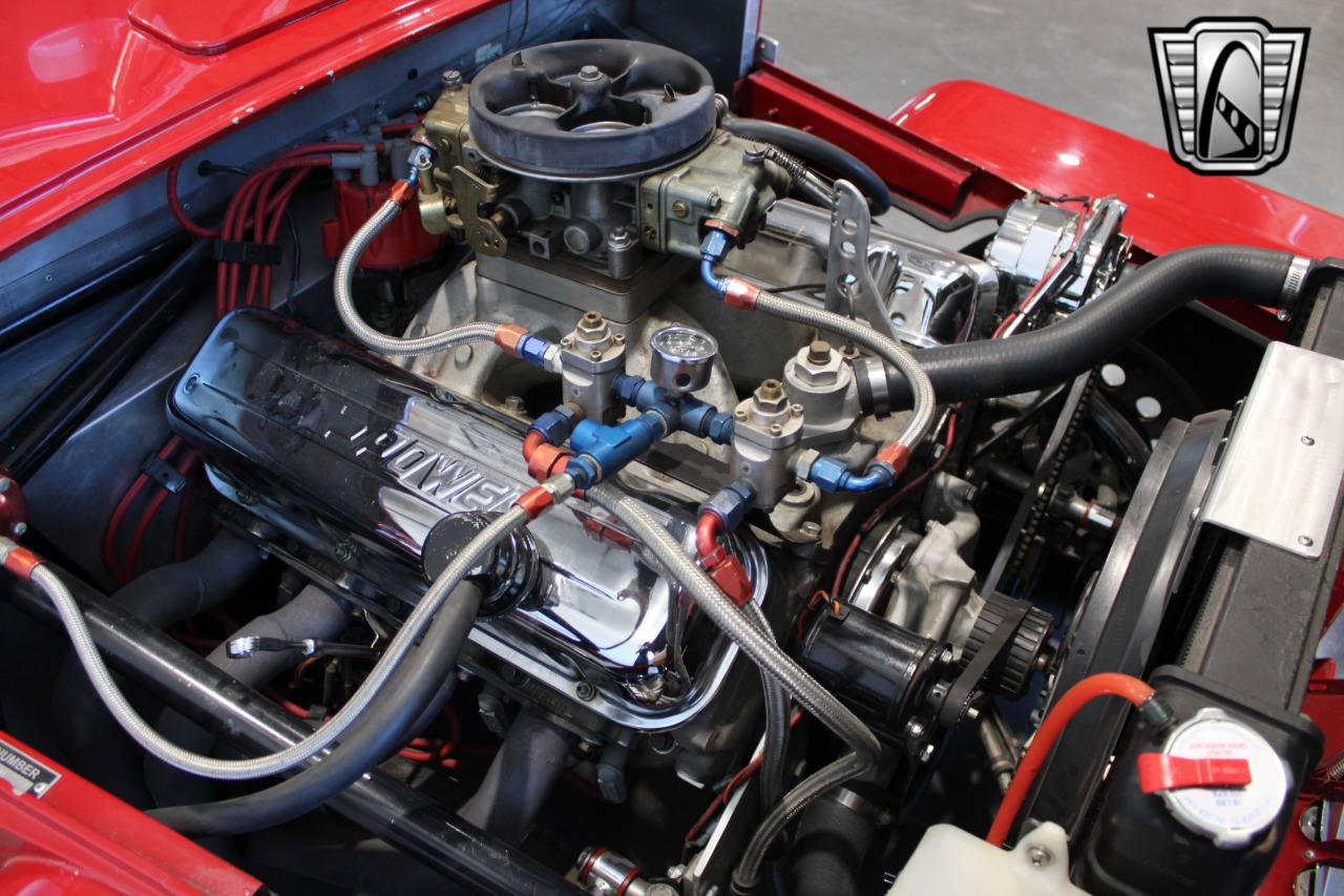 1950 Willys Jeepster 28