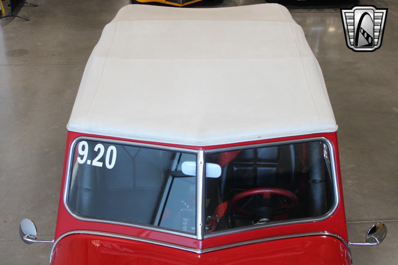 1950 Willys Jeepster 40