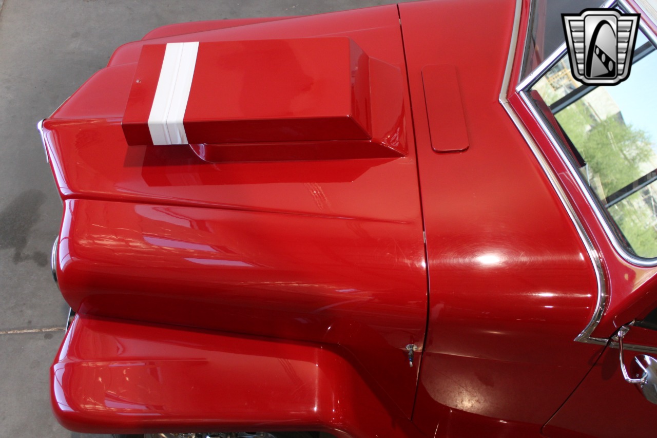 1950 Willys Jeepster 41