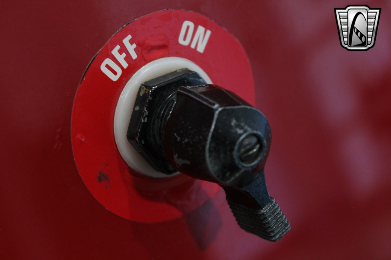 1950 Willys Jeepster 69