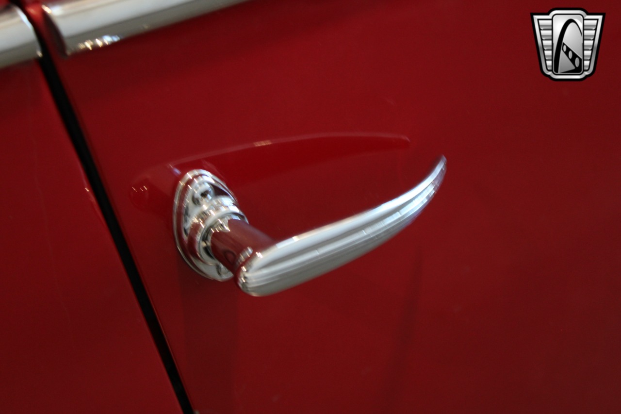 1950 Willys Jeepster 74