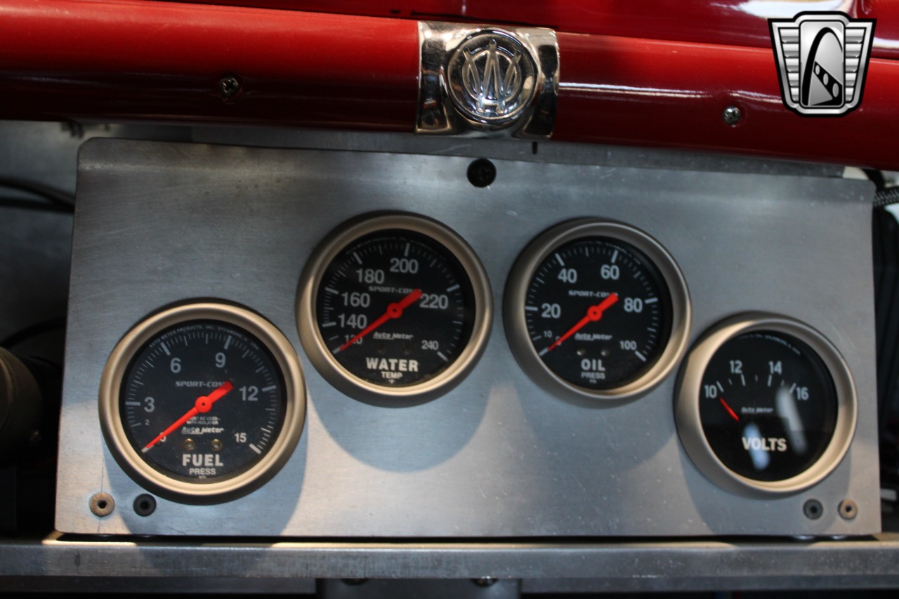 1950 Willys Jeepster 96