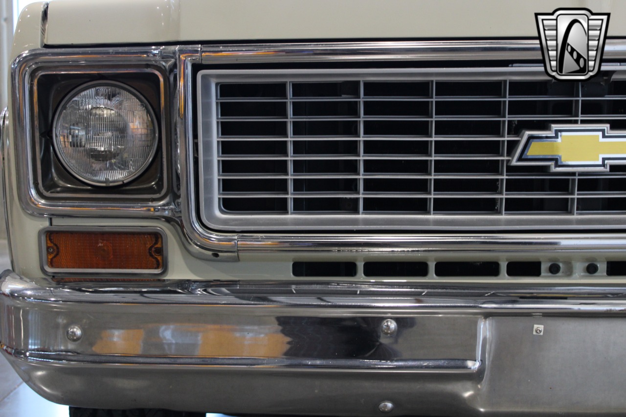 1974 Chevrolet C20 45