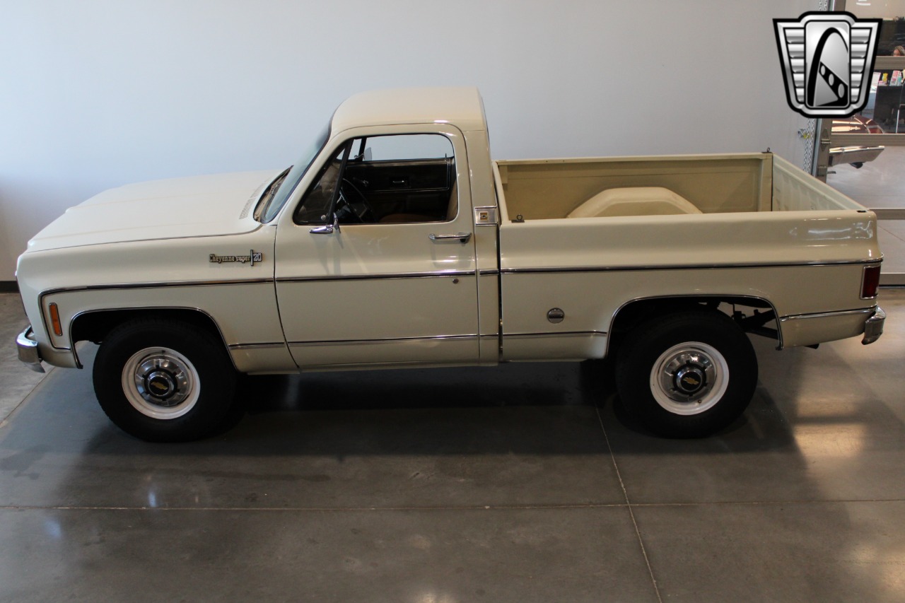 1974 Chevrolet C20 32